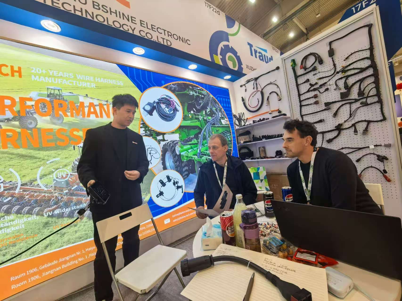 2f065695102a5a4c0f2b6cf56b57347